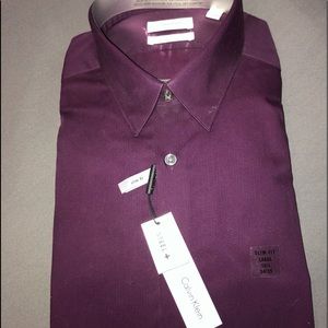 Men’s slim fit dress shirt